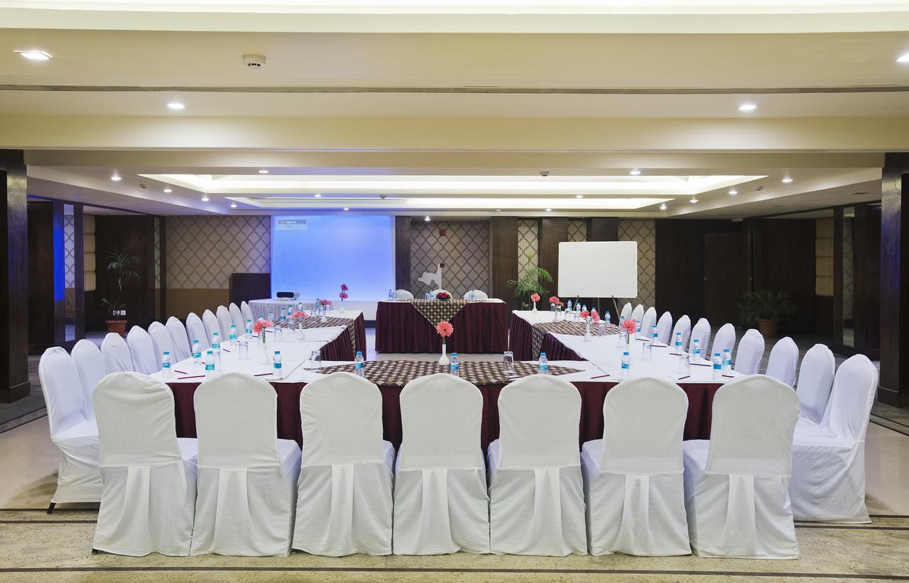 The Manor Bareilly By Leisure Hotels Bareli Exterior foto