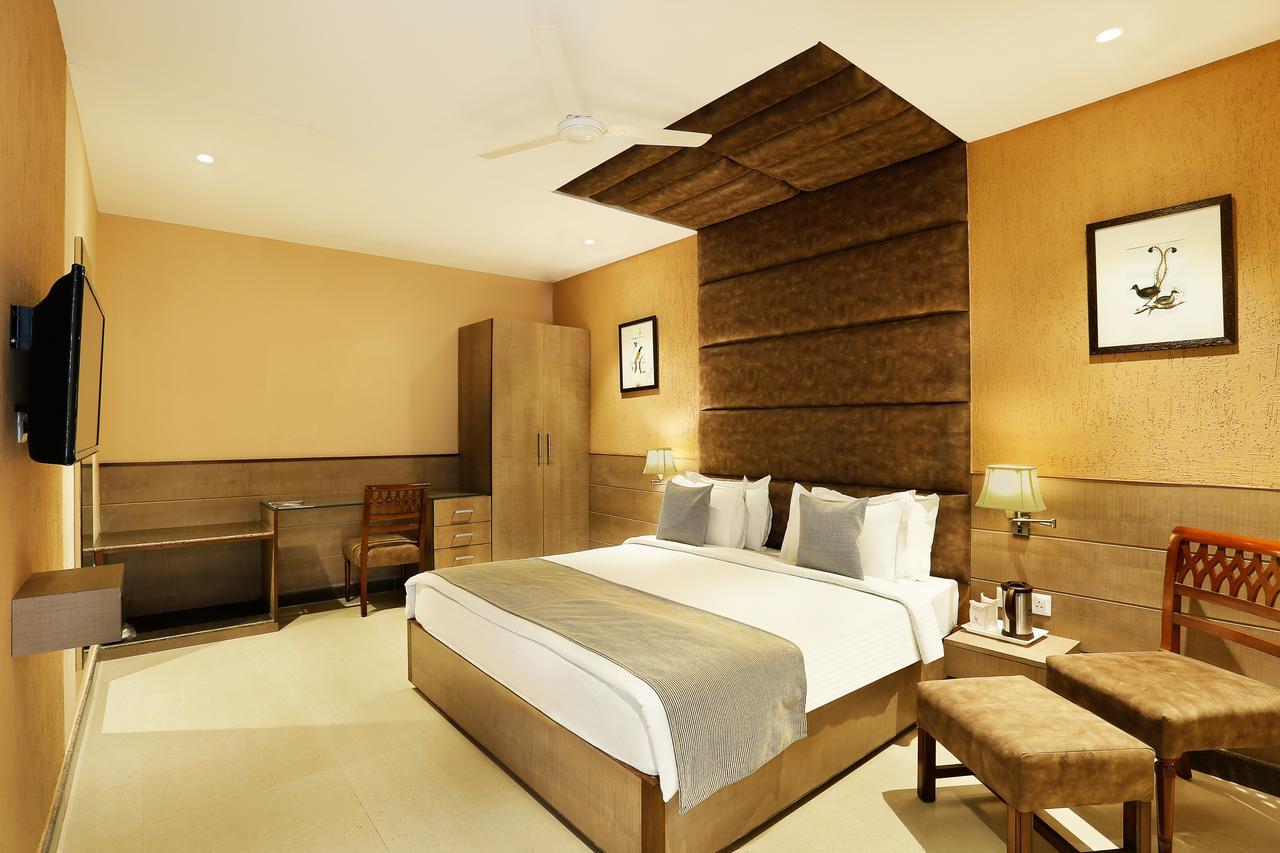 The Manor Bareilly By Leisure Hotels Bareli Exterior foto