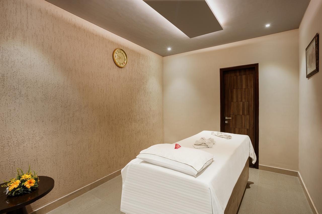 The Manor Bareilly By Leisure Hotels Bareli Exterior foto